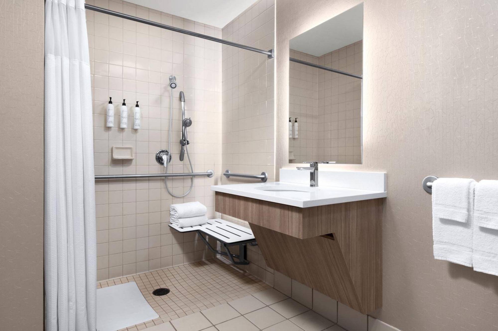 Springhill Suites By Marriott Феърбанкс Екстериор снимка